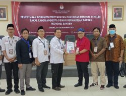 Ananta Wahan Resmi Daftar Calon Anggota DPD RI ke KPU Banten