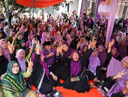 Sambut HSN, Maesyal Rasyid Ngaji Bareng Santri di Teluknaga