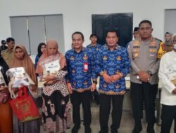 Bantu Warga Pra Sehahtera, Bupati Tangerang Salurkan Bantuan Pangan Beras CPPD 50 Ton