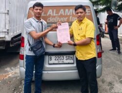 Kejari Kabupaten Tangerang Kembalikan Barang Bukti Mobil Gran Max