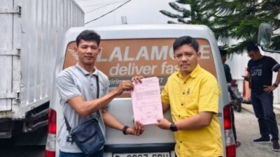 Kejari Kabupaten Tangerang Kembalikan Barang Bukti Mobil Gran Max
